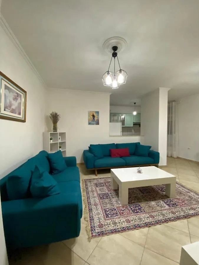 Chlo Apartment 3 Tirana