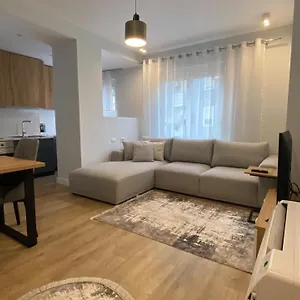 Centrally Located Glamorous Bright Near Bazaar Tirana