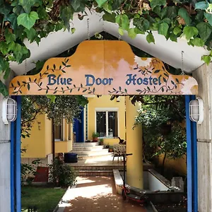 ホステル Blue Door, ティラナ
