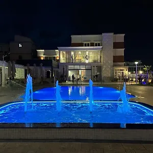  Semesteranläggning (resort) Colis