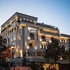 4* Hotell Mondial